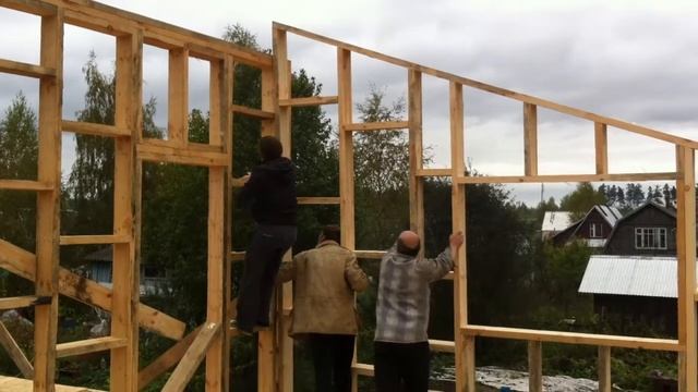 каркасный дом ставим стену фронтона. смотреть онлайн
