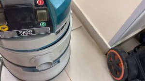 Пылесос макита