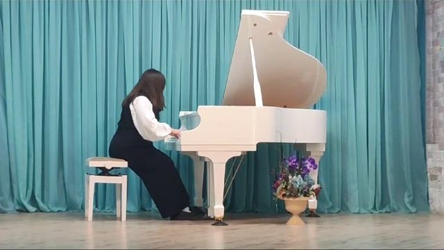Ф. Лист " Утешение ", исп. Бибаева София