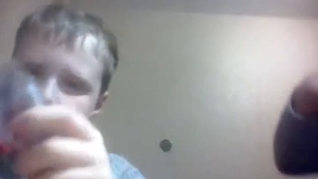 Открываем шоколадку смотреть онлайн