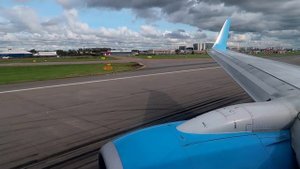 Красивый взлет из Пулково Boeing 737-800 Победа