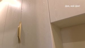 "Парящий" шкаф в тесный коридор