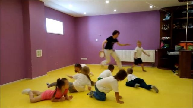 Капоэйра в детском саду смотреть онлайн