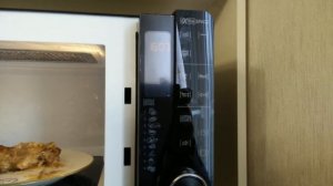 Микроволновка Ariston extra space