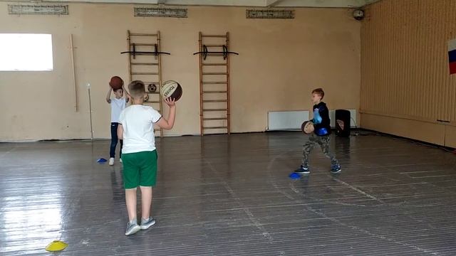 Команда баскетболистов смотреть онлайн