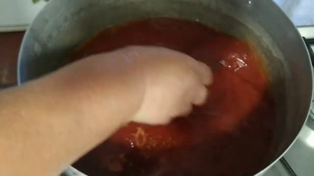 Обалденный салатик из огурцов с кетчупом на зиму