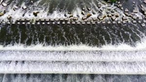 Переливная плотина на реке Большой Иргиз