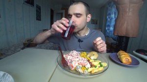 МУКБАНГ РИС С КОТЛЕТОЙ ИЗ КУРИЦЫ / СЫР / СОСИСКА В ТЕСТЕ / САЛАТ / Mukbang EATING/ ASMR/ АСМР #979