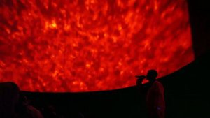 Любишь космос и планетарий!? Соц. проект " Космос на ладони" лекция в мобильном планетарии 1