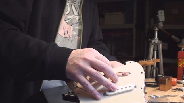 Mighty Mite Guitar Pickup FAIL смотреть онлайн
