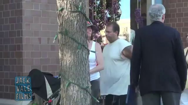 Плачущий ребенок