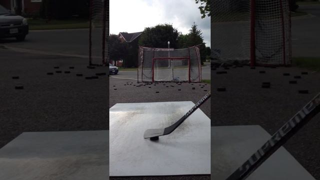 Bauer Total One MX3 Shots смотреть онлайн