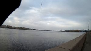 Streetfishing в С-Пб. Тяжелый джиг на Неве. Пироговская набережная. Крейсер Аврора.