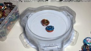 НОВЫЙ ТЕСТ МАСТЕРА ОТ FLAME против SB / Бейблэйд Бёрст / Beyblade Burst
