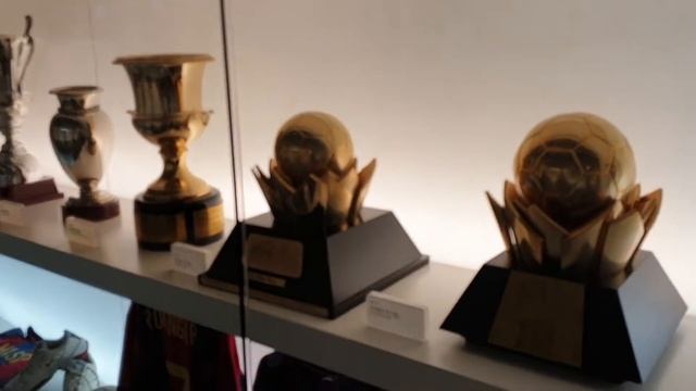 FC Barcelona Museum and the trophies part 1 смотреть онлайн