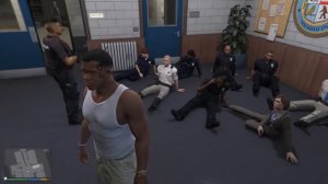 GTA 5 Моды - Бандиты захватили полицейский участок! - Криминальный Лос-Сантос!