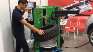 Супер Автоматический шиномонтажный станок Devel QR Италия