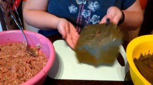 Долма из виноградных листьев с рисом и мясом - пальчики оближешь ?
