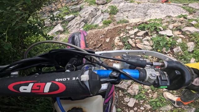 Дагестан на эндуро с Шамилем Магомедовым. Гуниб и гамсутль смотреть онлайн