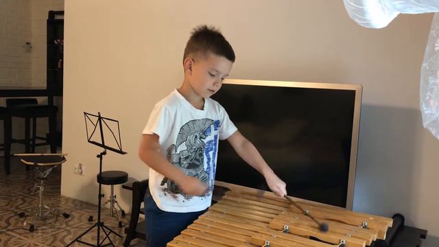 Играю на ксилофоне смотреть онлайн