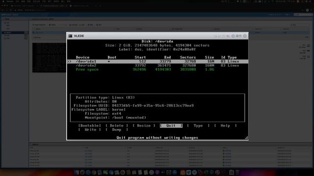 虚拟机及物理机下openwrt如何扩容Overlay插件空间,ESXI\PVE\UNRAID等其他虚拟机均适用，重启不丢失空间 смотреть онлайн