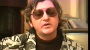 Майк Науменко -  Утро вдвоём (1989, материал не вошедший в официальный DVD).