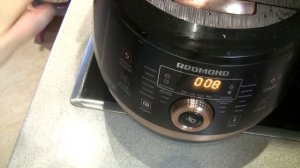 тушеная картошка с курицей и грибами в мультиварке редмонд