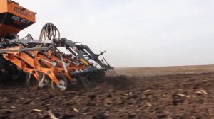 Новая технология и сеялка Mzuri на Саратовских полях 2020