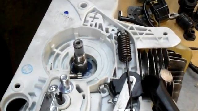 STIHL MS 250/230/210 ПОСОБИЕ ПО СБОРКЕ ЧАСТЬ 2 смотреть онлайн