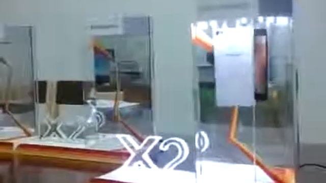 Левитирующая подставка Flystand от компании IDC Vision. смотреть онлайн