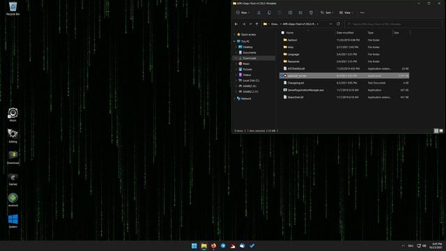 Decompile an APK with APK Easy Tool смотреть онлайн