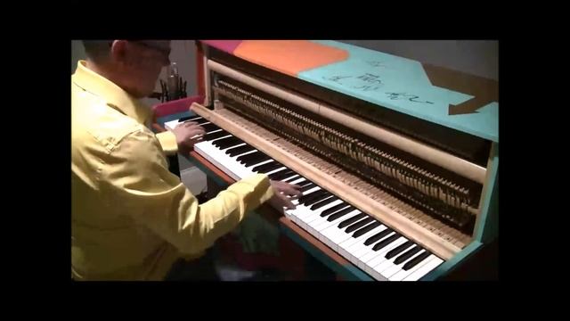 Goody Two Shoes Boogie смотреть онлайн