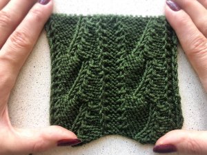 Узор крупные ажурные полосы спицами