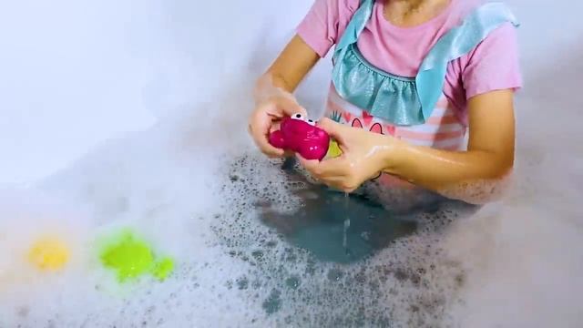 Bath Song-Kids songs. смотреть онлайн