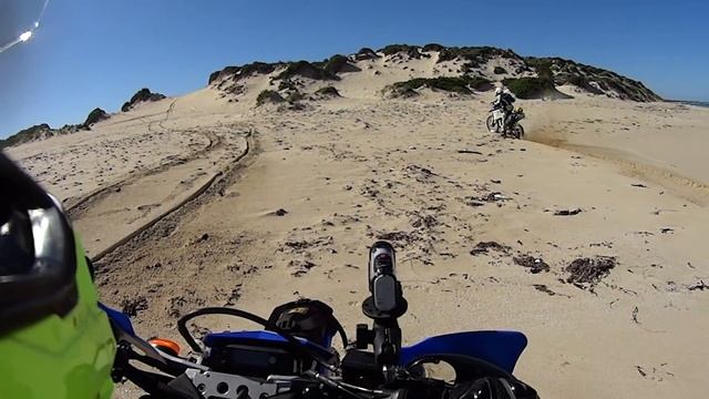 Dual Sport Beach Blast: On 2 WR250R's and a CRF250L смотреть онлайн