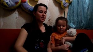 Екатерина и Варвара Головченко читают русскую народную сказку "Петушок золотой гребешок"