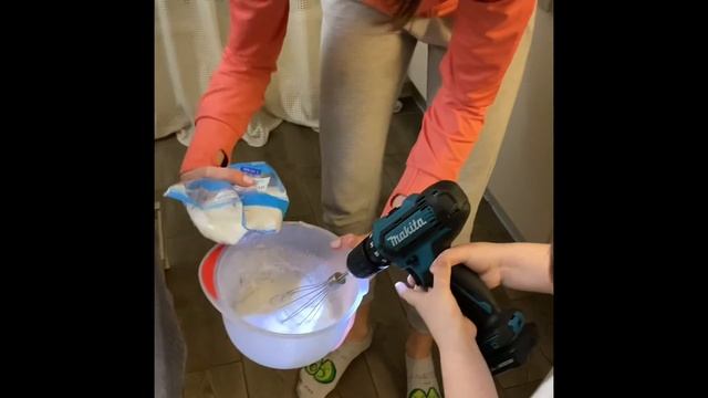 Миксер из дрели! смотреть онлайн