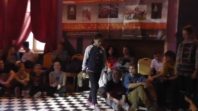 ФЕСТИВАЛЬ "РЕАКЦИЯ-2014" ГОРКИ-10 8 февраля 2014 г АРИНА БЕЛОВА первый выход смотреть онлайн