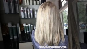 www.redscarletsalon.com