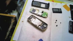 Nokia 1110i разборка, не заряжается (demolition, not charging)
