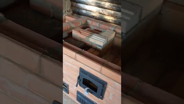 Что под плитой? смотреть онлайн