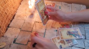 Расклады карт Таро. Руна Тейваз. Что он думает обо мне?