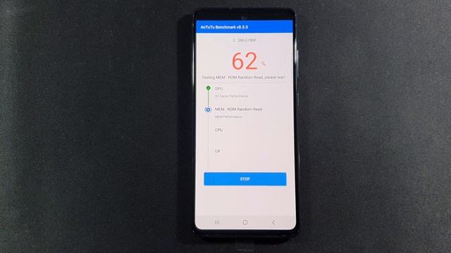 Samsung S20 FE Exynos 990 Antutu Benchmark Test смотреть онлайн