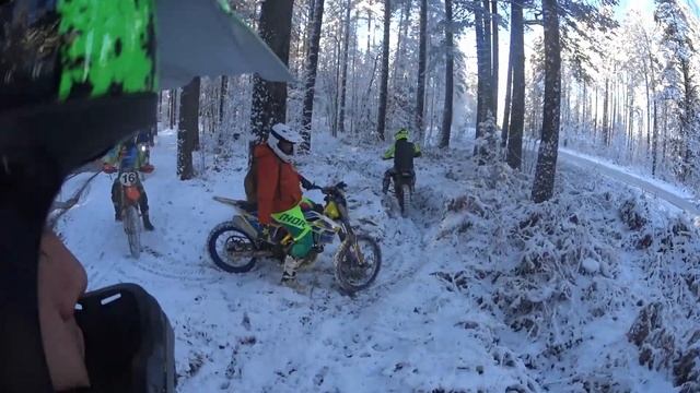 SosnovoPro Эндуро на китайских мото по первому снегу смотреть онлайн