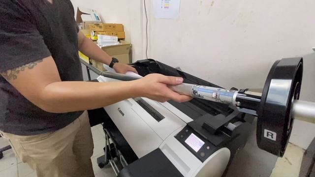 Unbox Canon imagePROGRAF TM5200 A1 24" , A1 Roll Form смотреть онлайн