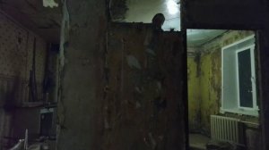 Демонтаж кирпичной перегородки Dismantling a brick partition