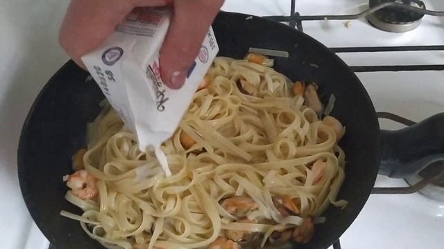 ?Готовим "ПАСТУ С МОРЕПРОДУКТАМИ" оочень вкусно!