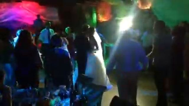 Танец молодых смотреть онлайн