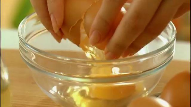 Магги - Суп. Добавь яйцо смотреть онлайн