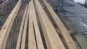 15. Установка конькового прогона